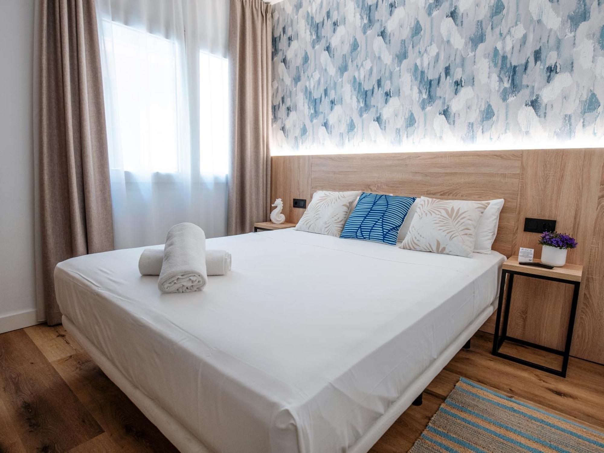 Sweet Lloret Suites Lloret de Mar Exterior foto