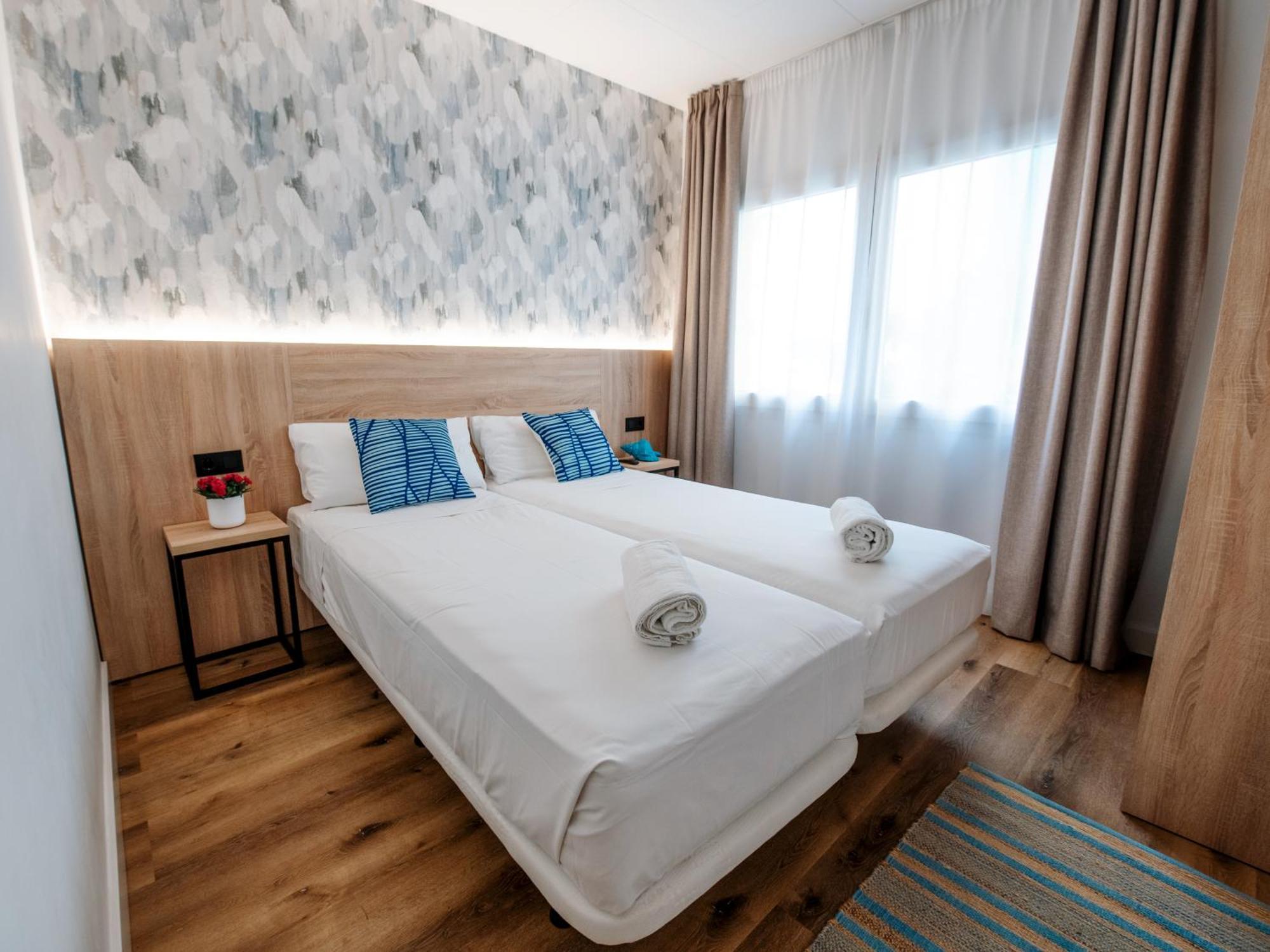 Sweet Lloret Suites Lloret de Mar Exterior foto